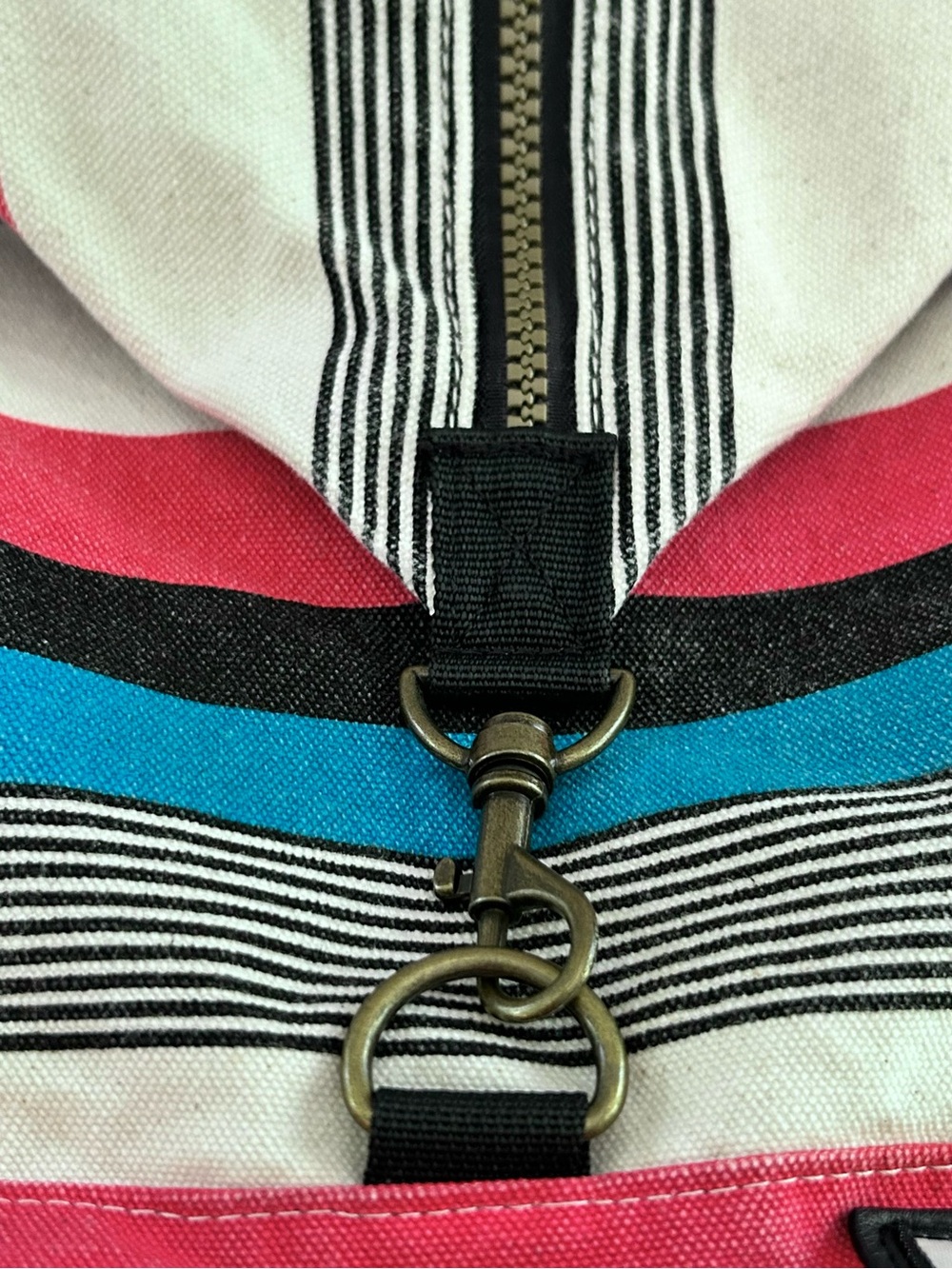 Kavu Free Range Sail Stripe Cotton Canvas Bucket-Style Backpack UNISEX - Picture 5 of 16